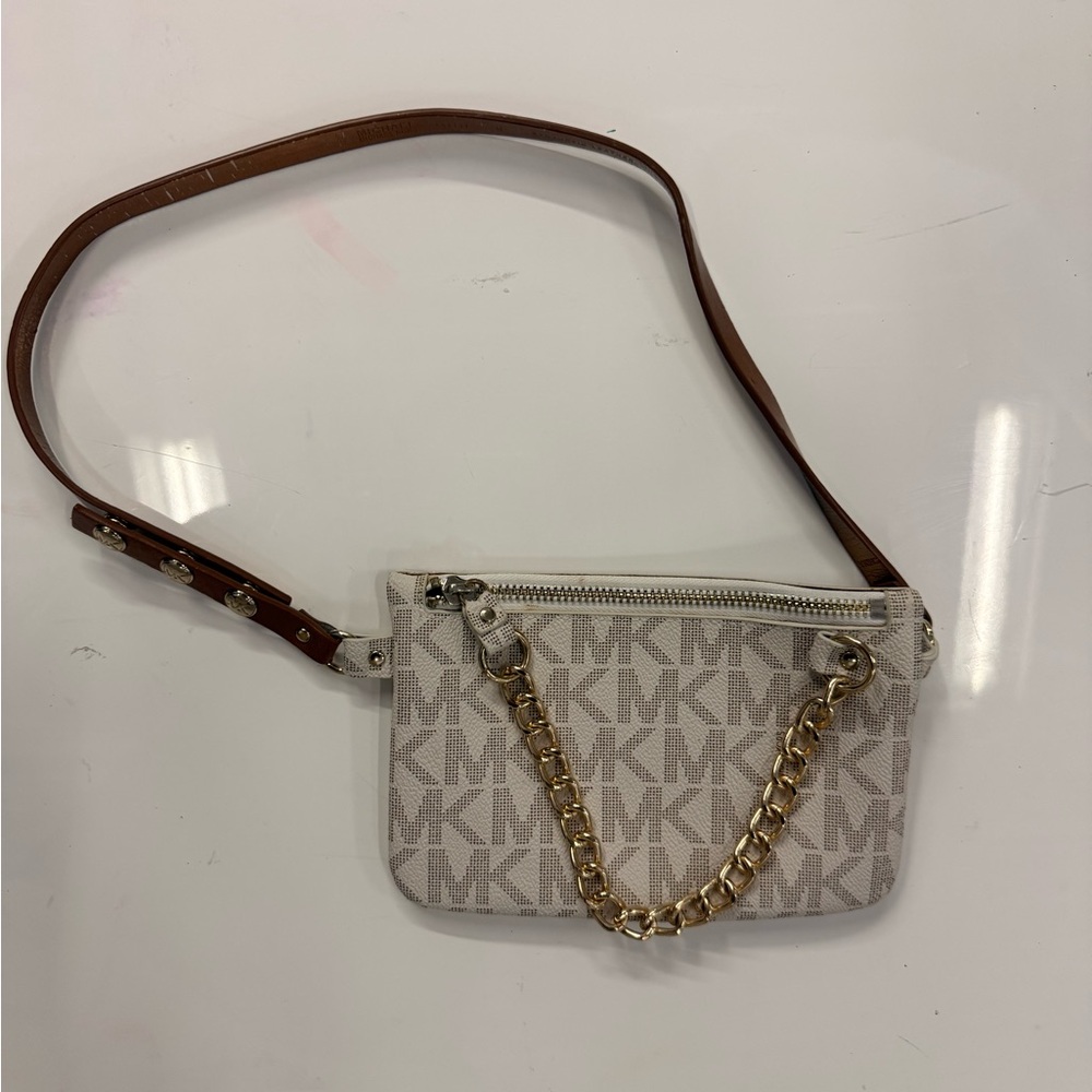 Michael Kors Cream and Brown Wristlet with Gold Chain